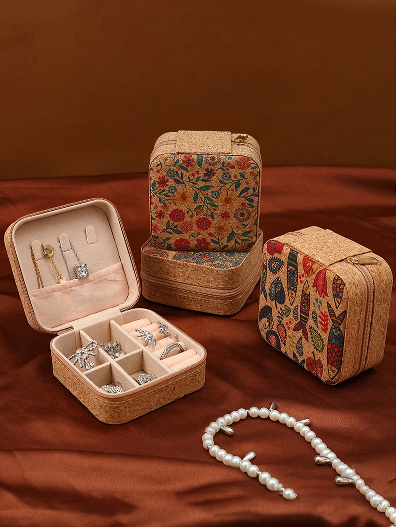 Square Vintage Bohemian Patter - Travel Accessories Jewelry ulasan dan harga